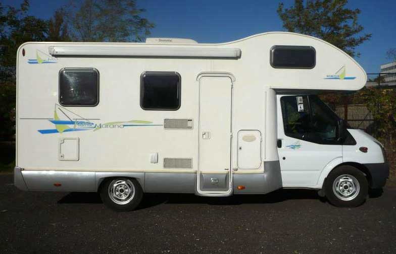 Ford-Rimor-Katamarano-3-lakoauto-berles